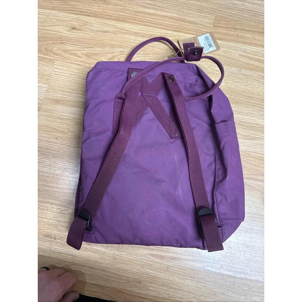 NWT Fjallraven 23510 Kanken Classic Backpack Bag 421 Royal Purple